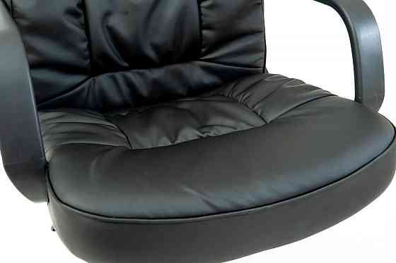 Офісне Крісло Керівника Richman Bonus Fly 2230 Пластік М1 Tilt Чорний Київ