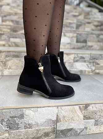 Vesna Жіночі черевики VESNA чорні натуральна замша 37р.-24см. 39р.-25,5см. (1108) Коломыя