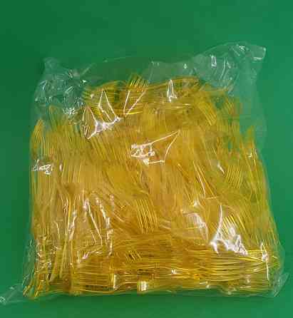 Вилка одноразовая пластиковая для фруктов Юнита Желтая (250 шт) Харків