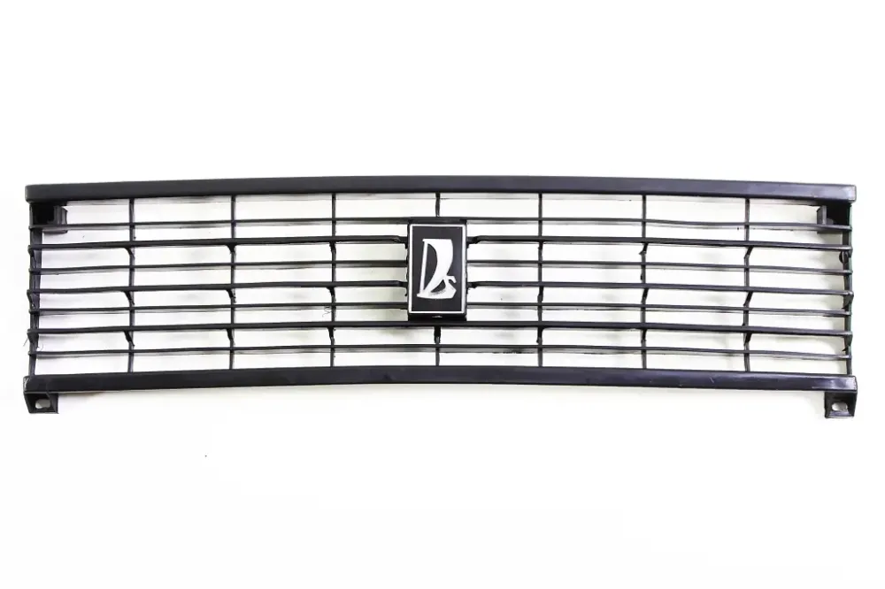 Решетка радиатора 2105 Pegas с эмблемой Винница - изображение 1