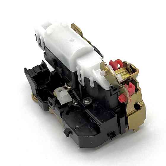 Замок двери задней левой электро 2 pin GP Iveco Daily E3/E4/E5 (5801352916) Киев