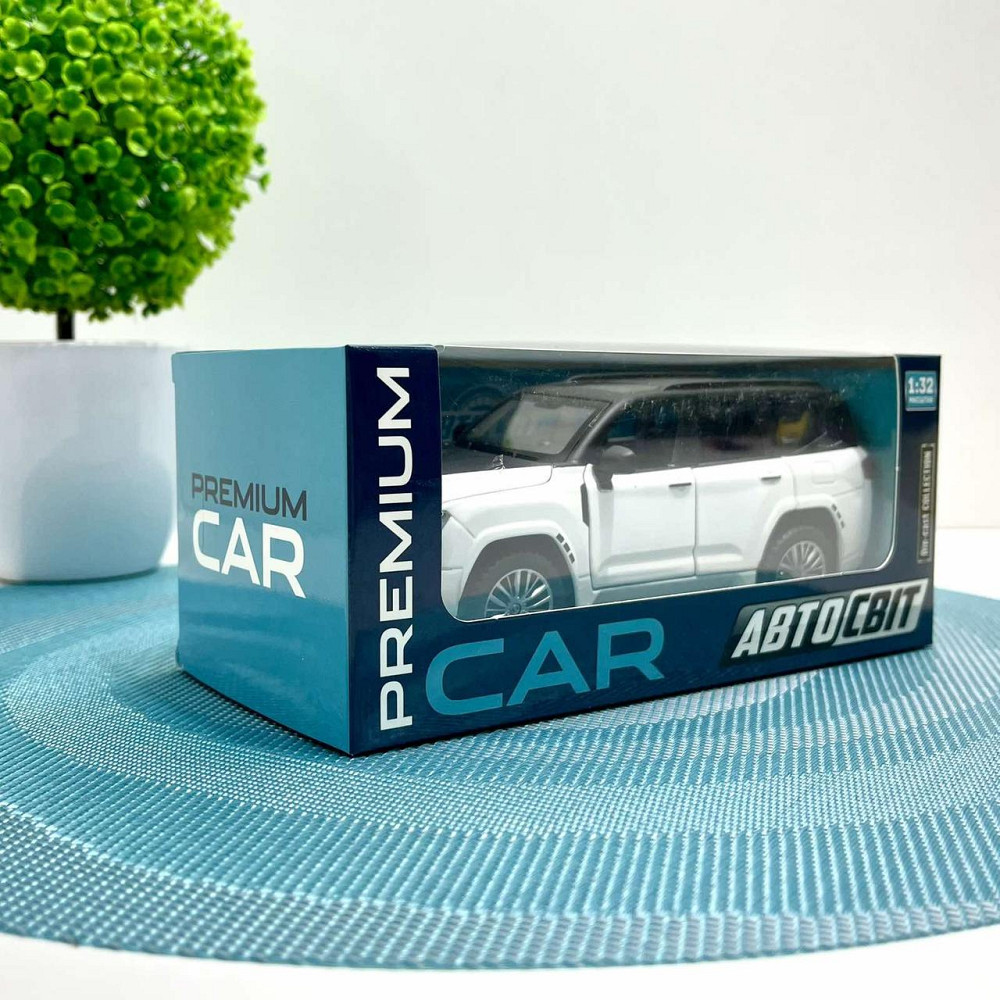 Машина Автосвіт Toyota Land Cruiser 300 інерційна масштаб 1:32 відчиняються двері капот багажник 15 см Біла (AP-2088) Чернігів - фото 3