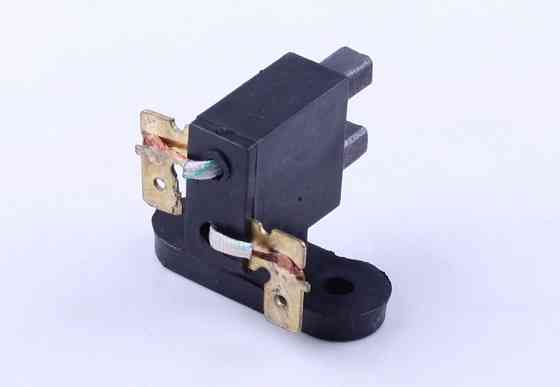 Щітки бензогенератора (2-3,5 кВт) (пластмасовий корпус) Мукачево