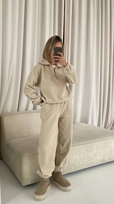 Жіночий стильний теплий флісовий костюм-двійка, двосторонній фліс. Бежевий, 48/52 Одеса - фото 1