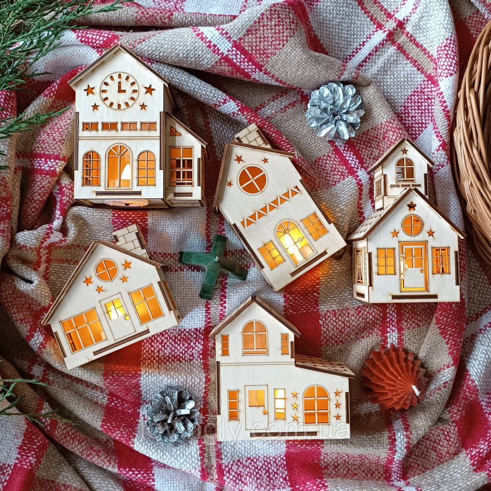 Новогодняя инсталляция “Сказочный городок” пять деревянных домиков с подсветкой Ирпень - изображение 7