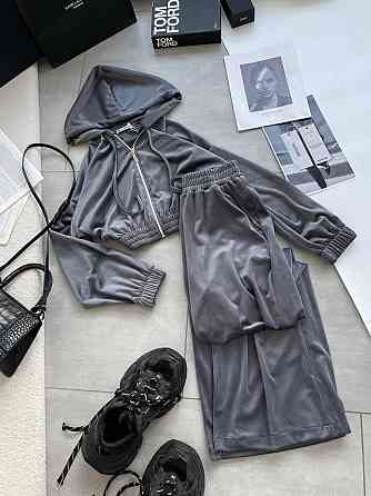 Женский прогулочный оверсайз костюм двойка: кофта и штаны турецкий велюр. Графит Одесса