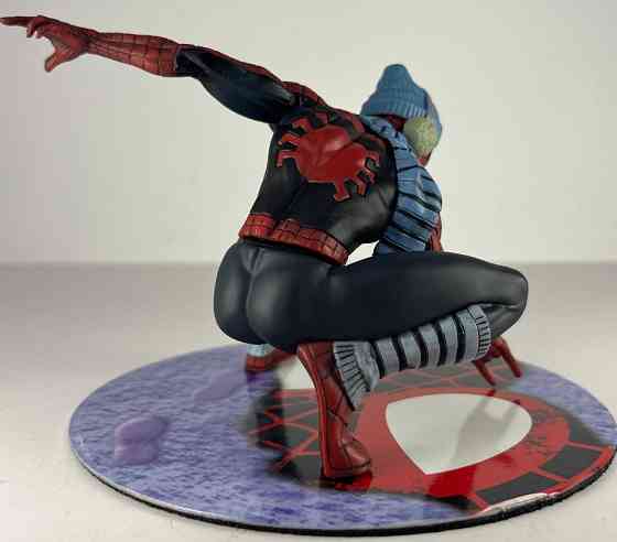 Коллекционная фигурка ARTFX+ Человек Паук зимний Spider-Man Winter. Харьков