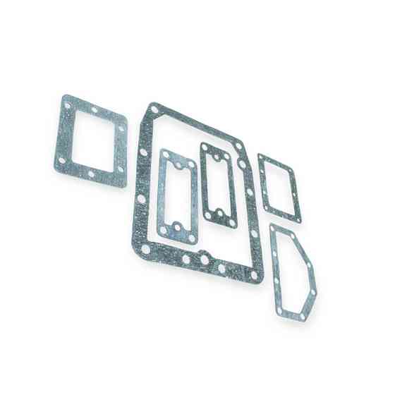 Прокладки МТЗ 80, 82 (Д-240) (корпус сцепления) (паронит) КПП Мукачево