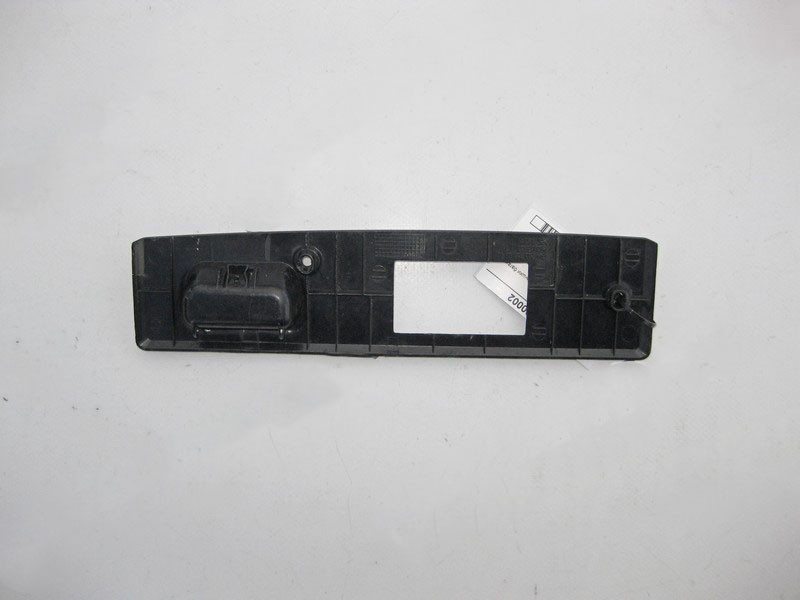 Mercedes-Benz  A2037580002 Внутрішня нижня накладка торця кришки багажника C-Class W203 Одесса - изображение 2