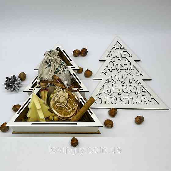 Подарочный набор в фигурной коробке: восковая свеча, глинтвейн, сладости Ирпень