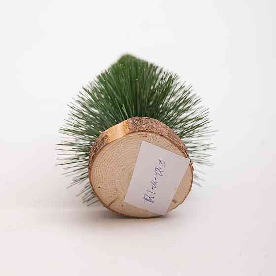 Lugi Новорічна настільна ялинка зелена Стріла 25 см на дерев'яній підставці SOK-М-12-3 Коломия