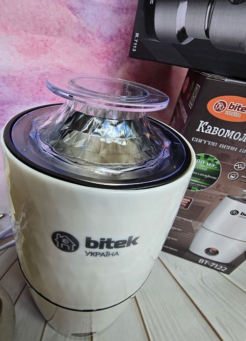 Кофемолка  Bitek 7122  подрібнювати кофе 4 леза кавомолка. Киев - изображение 7