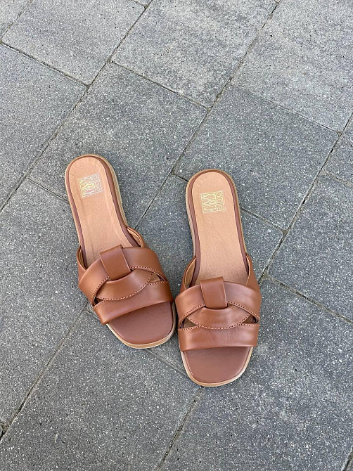 Jasmine Зручні шльопанці жіночі, натуральна шкіра, коричневі на низькому ходу Jasmine 405 р. 35 Коломыя - изображение 10