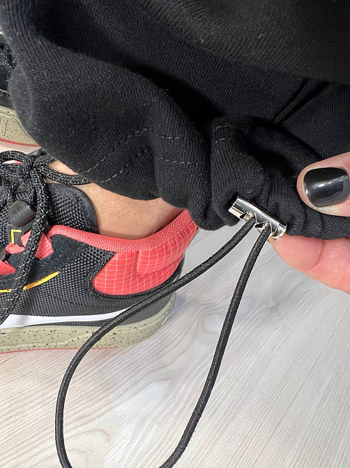 Штаны женские A-N 2771 свободный крой ровные от бедра белая резинка на талии утепленные на флисе черные, черный, M Киев - изображение 3