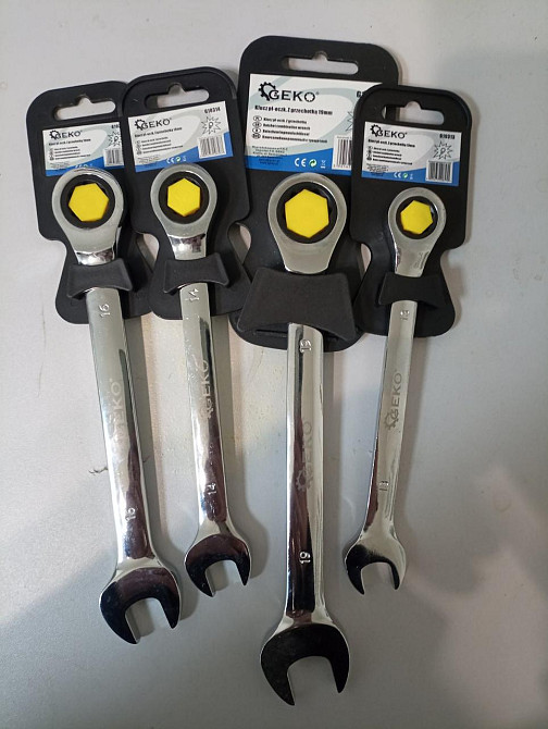 Ключ рожково-накидний з трищіткою 15 мм 15 Київ - фото 1