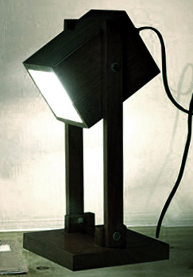 Светильник настольный 