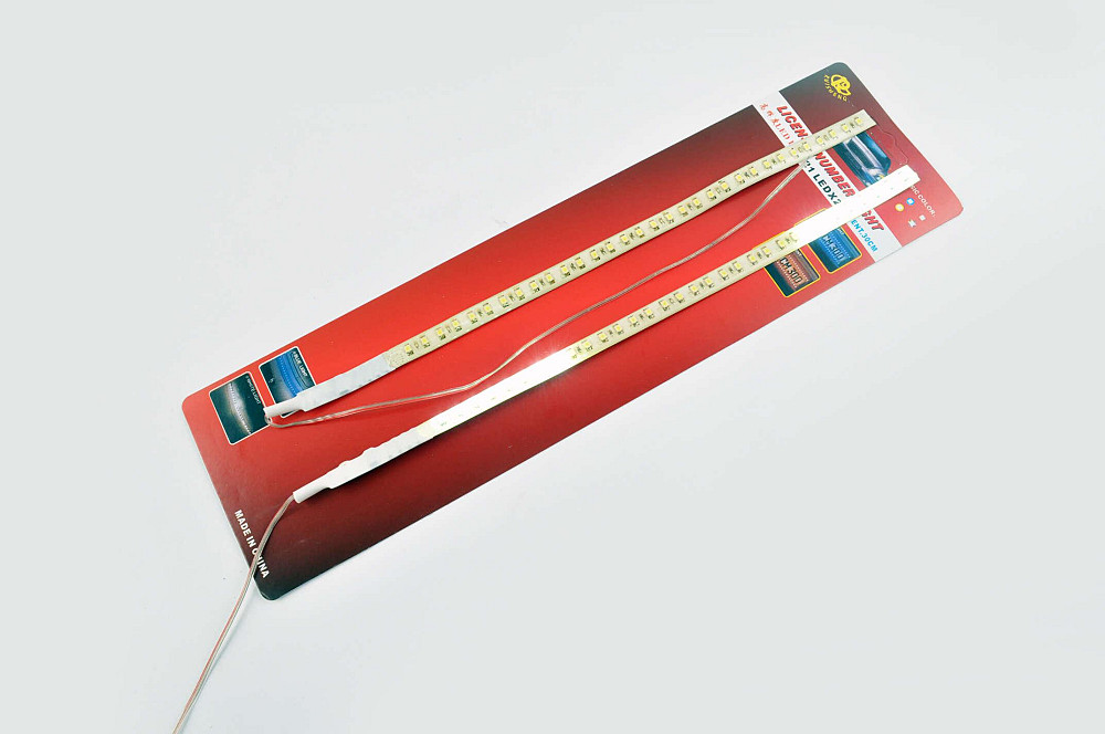 Стрічка світлодіодна SMD 3528 (біла, 32 кристалів, 30 см) Київ - фото 1