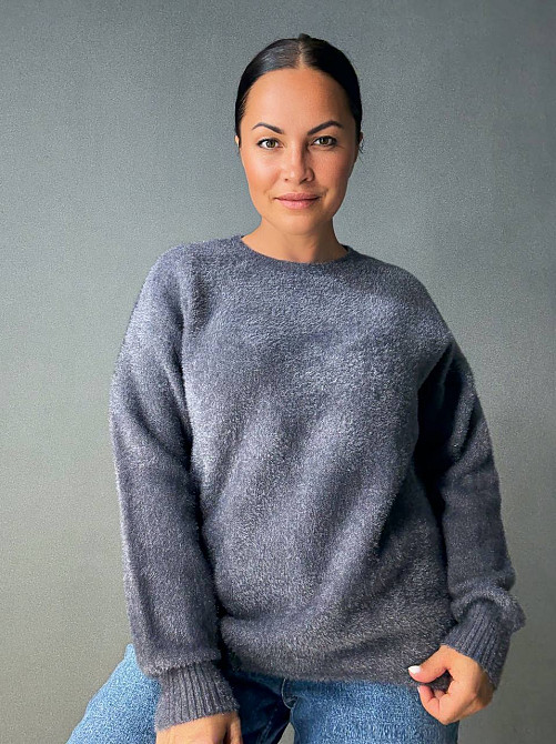 Светр жіночий Fancy Matinee 5977 ангора базовий, графіт, one size Київ - фото 17