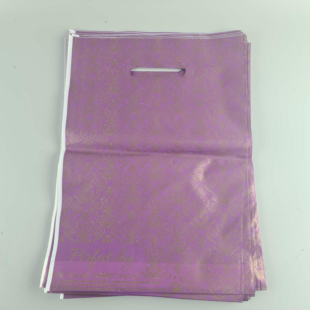 Пакеты с вырубной ручкой (25*35+3)