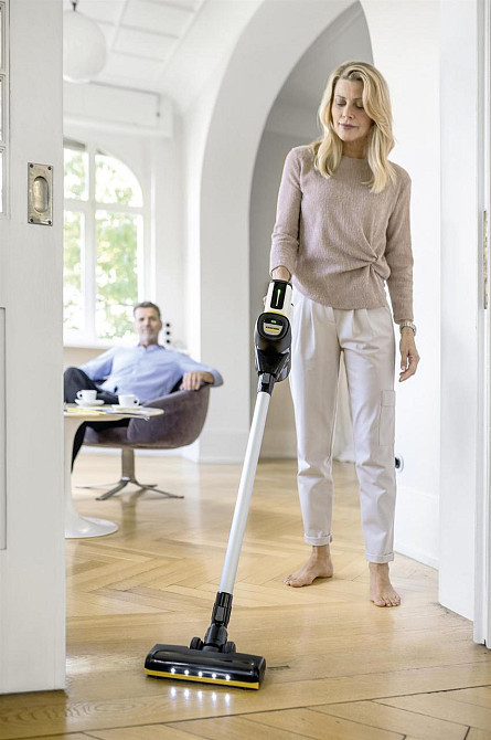 Акумуляторний пилосос Karcher VC 7 Cordless YourMax (1.198-710.0) ( білий/чорний ) Харків - фото 8