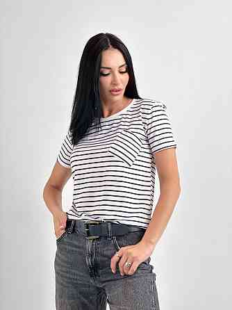 Жіноча футболка з кишенею "Believe" оптом | Розпродаж моделі Київ