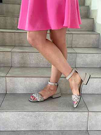 KATI SHOES Босоніжки жіночі бежеві літні KATI SHOES 132 шкіряні / Стильні босоніжки на підборах Коломыя