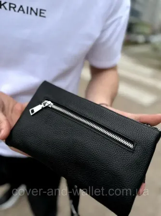 Зручна повсякденна сумка-бананка з натуральної чорної шкіри на блискавці Puos (чорна) Київ