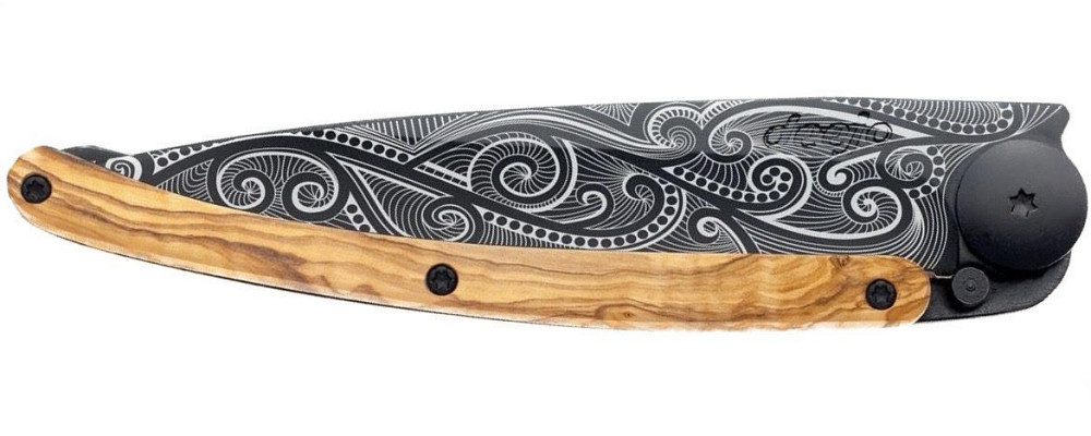 Универсальный Складной Нож с лазерной гравировкой Мирный Deejo 