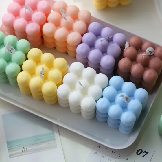 Свічка у формі бульбашковий куб у жовтому кольорі Кам'янець-Подільський