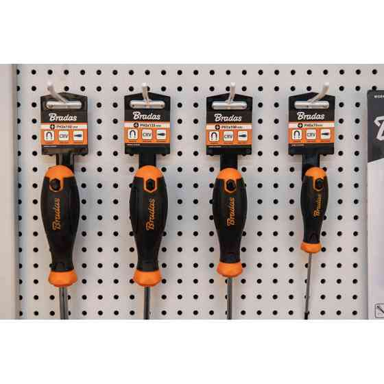 Викрутка хрестоподібна, HOME & GARAGE, PH3 8/150 мм, DIY-PH103150 Київ