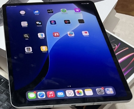 Планшет iPad Pro 12.9 m2 256Gb. lte magic keyboard. Киев - изображение 1