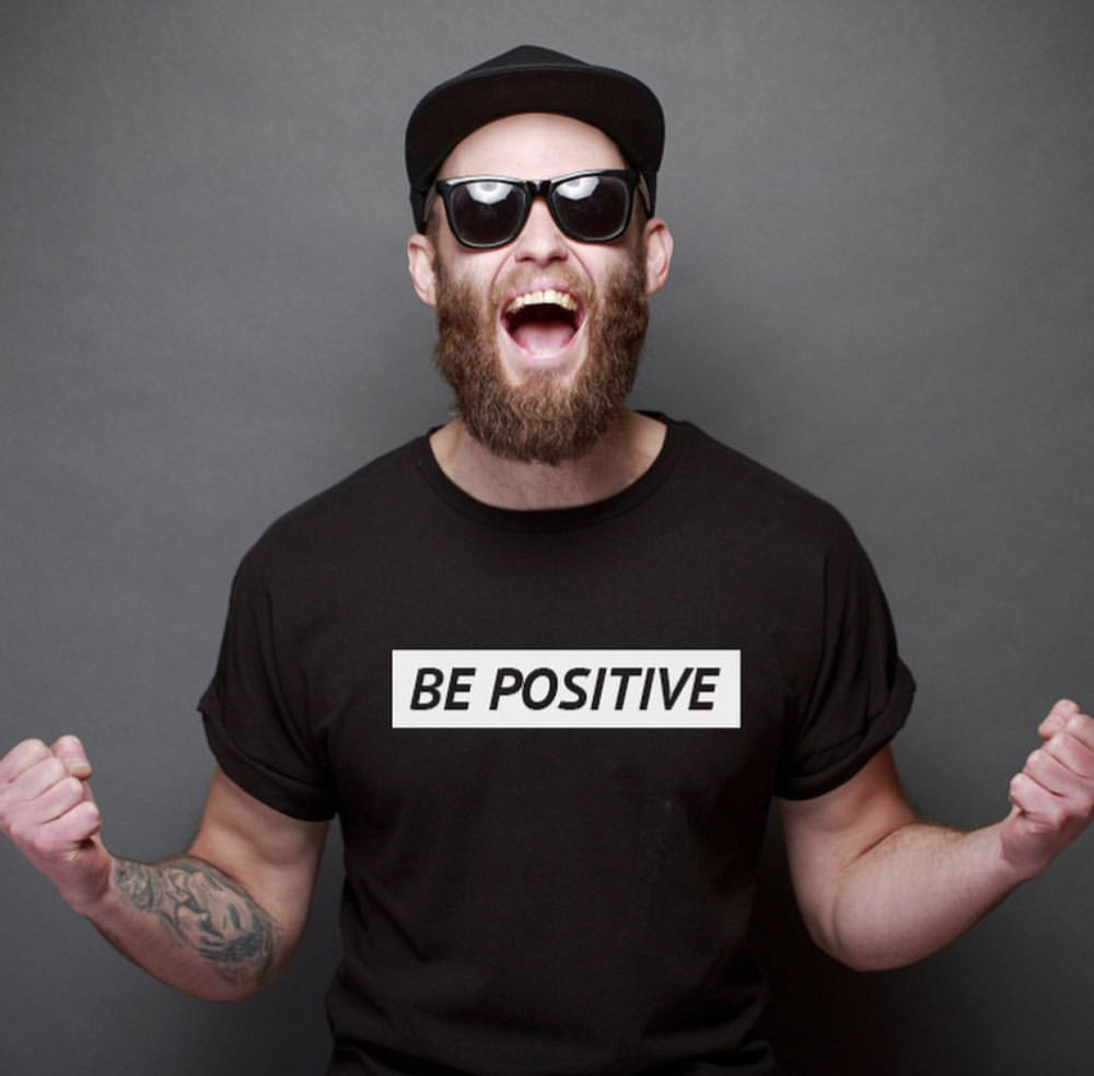 Мужская\Женская футболка с принтом !  BE POSITIVE Черновцы - изображение 1