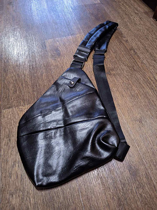 Чоловіча сумка через плечі. Чорна. Кожзам. Київ - фото 8