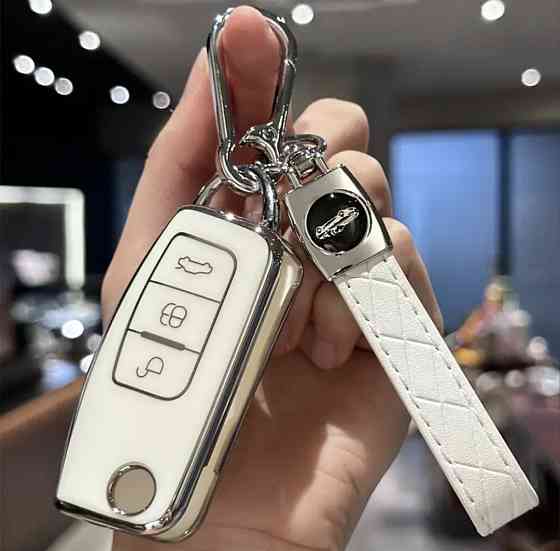 Захисний чохол для автомобільного ключа FORD + брелок Смела
