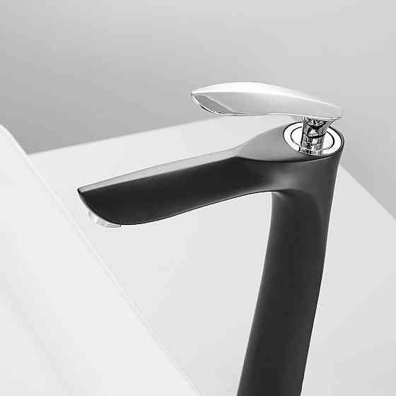 Смеситель дизайнерский для раковины кран в ванну однорычажный WanFan люкс качества Черный-хром Каменец-Подольский