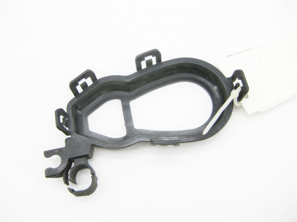 Mercedes-Benz  A2465460543 Тримач проводів на приводі гальма стоянки зліва CLA Shooting Brake X117 CLA C117 GLA X156 A-class W176 B-class W242 B-class Одесса - изображение 1