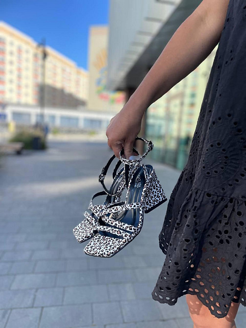 LIRIO Босоніжки жіночі з натуральної шкіри літні на підборах леопардові відкриті LIRIO L0282/80 Коломыя - изображение 9