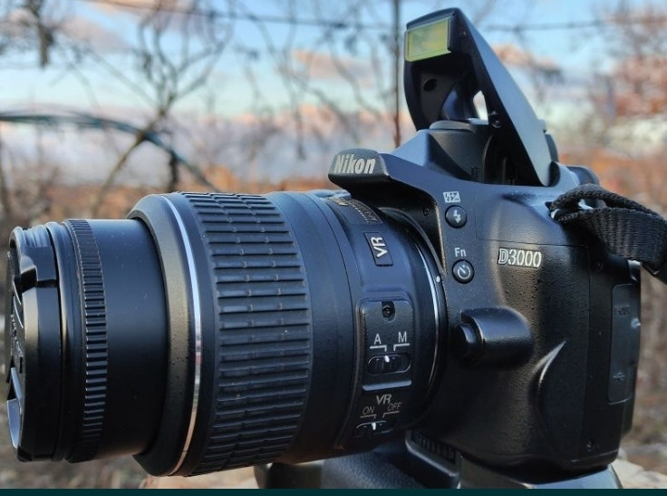 Фотоаппарат Зеркальный: Nikon D3000 + SD+ Бустер. Харьков - изображение 5
