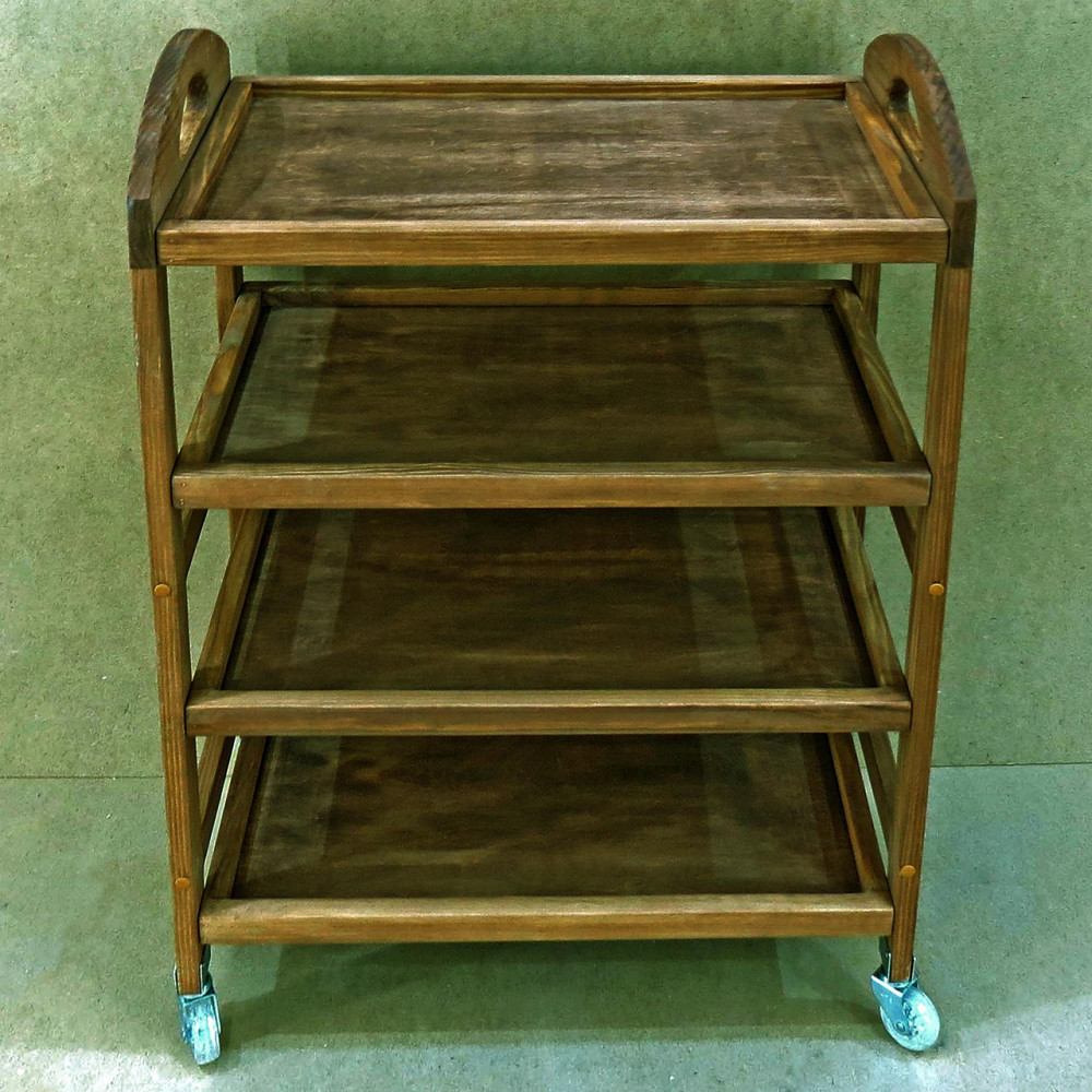 Сервировочный столик 