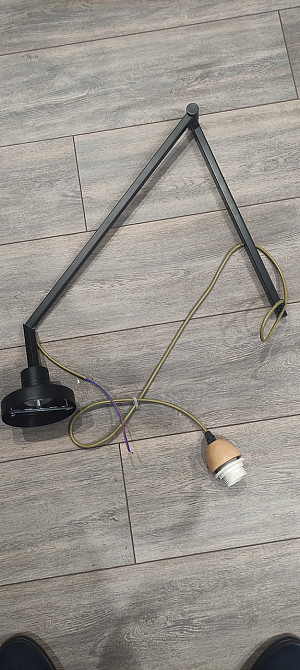 ДЕФЕКТ  Люстра на кухню, їдальню рухома з регульованою висотою та напрямком світла Київ - фото 7