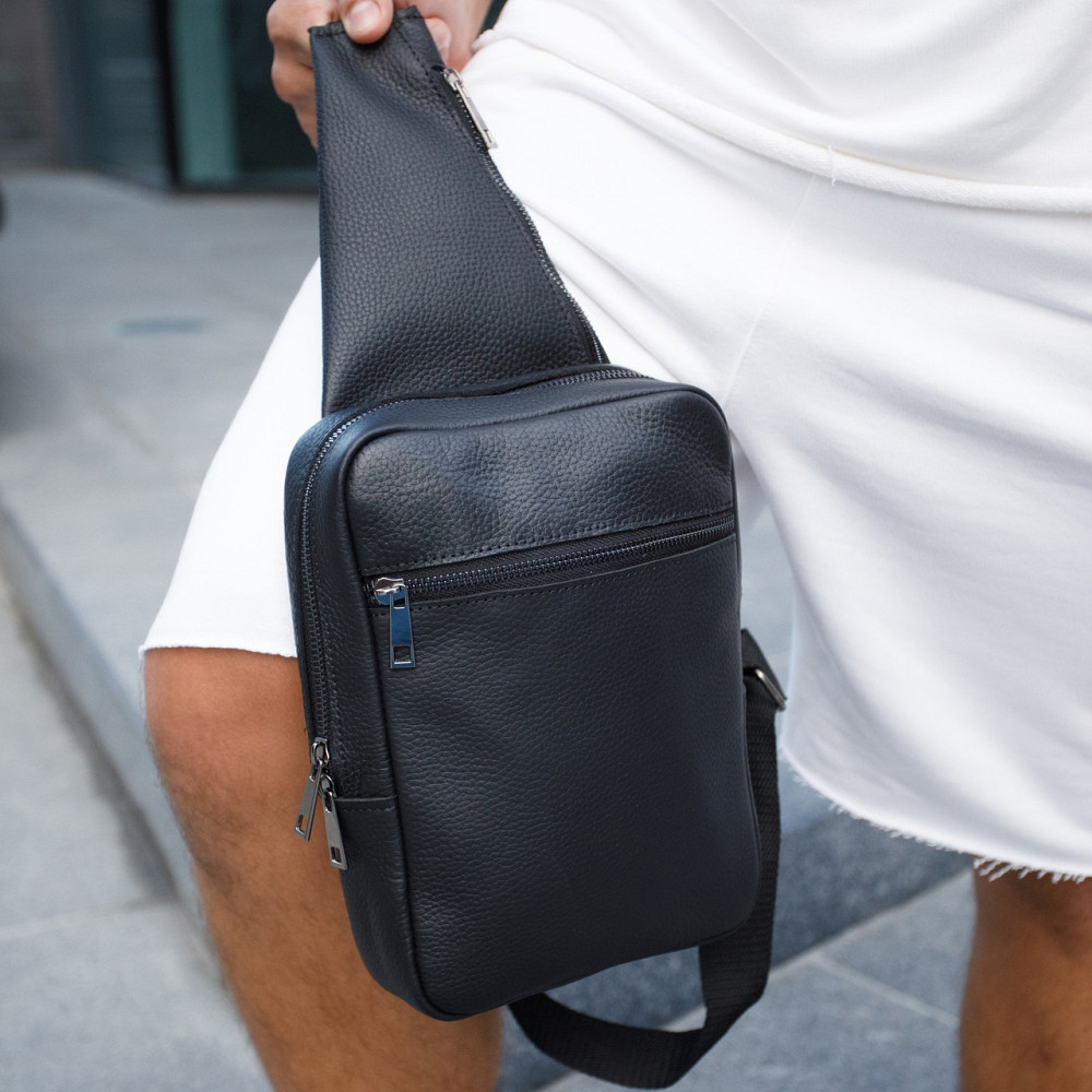 Нагрудна слінг сумка чоловіча з натуральної шкіри містка зручна, чорнаMasterSem Київ - фото 6
