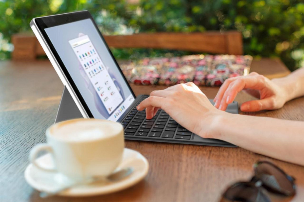 УЦІНКА! Arteck HB216 Bluetooth клавіатура із сенсорною панеллю для Surface Go 4/ 3 (2021) 2 (2020) вбудований акумулятор Дніпро - фото 5