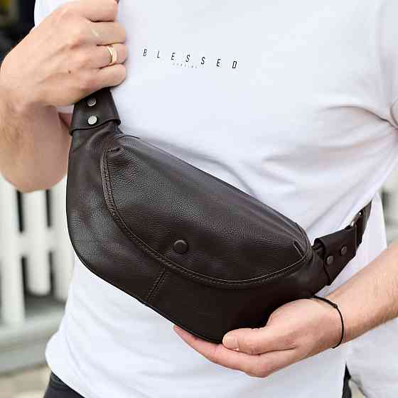 Чоловічий шкіряний рюкзак-бананка для міста чорний Київ