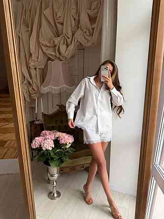 Женский стильный летний льняной костюм с кружевом Молочный, 48/50 Одесса