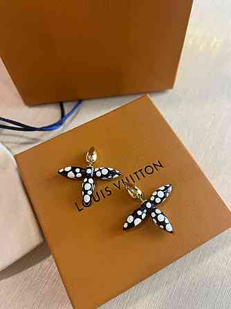 Сережки Louis Vuitton з позолотою – елегантність і стиль у кожній деталі Одеса