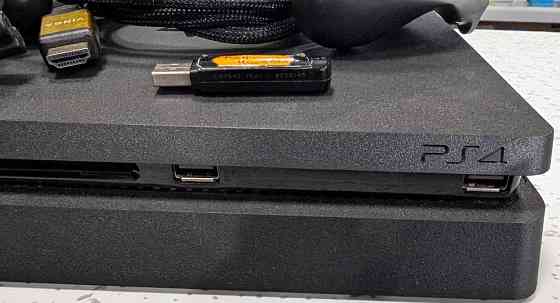 Приставка: SONY PlayStation 4 Slim 1TB. Харків