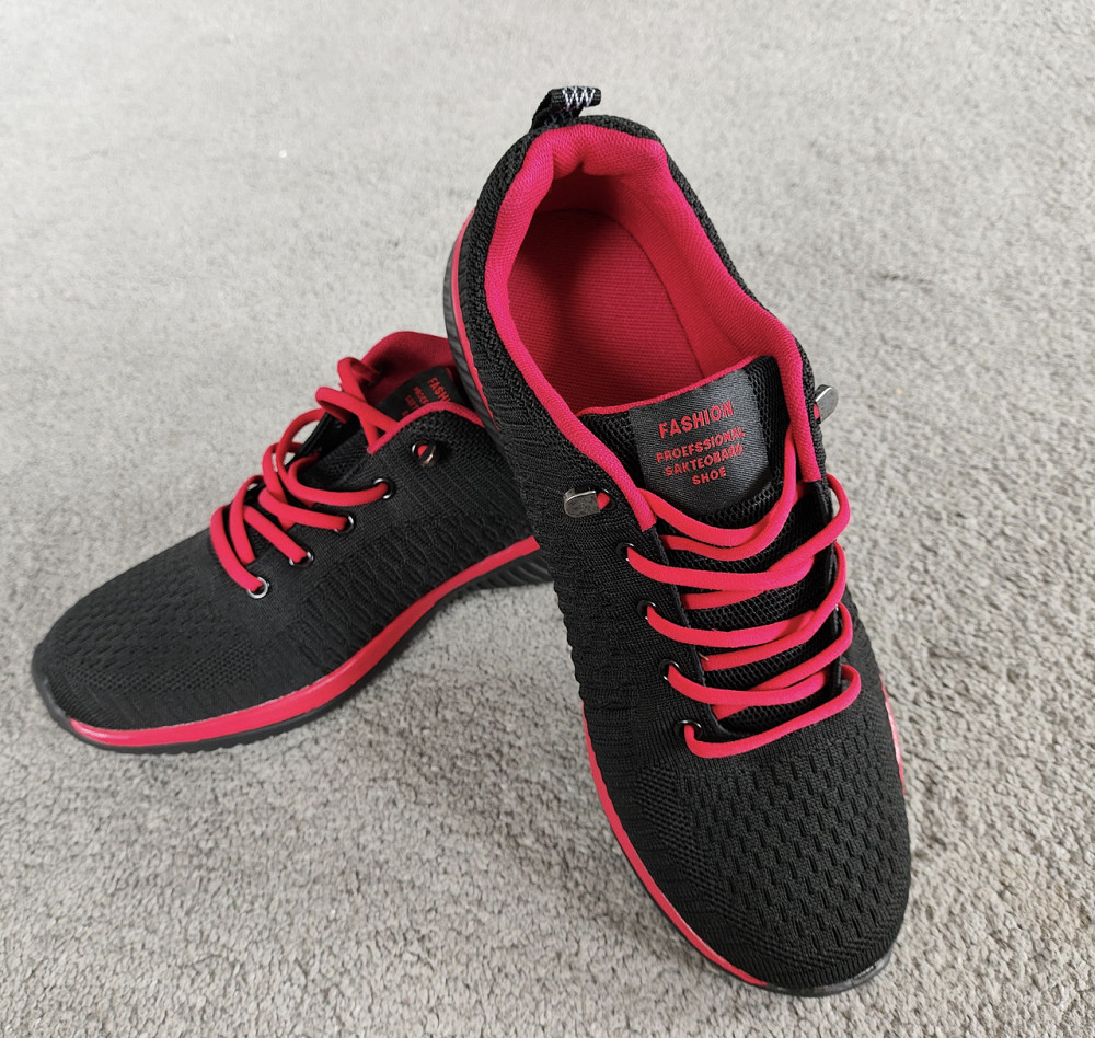 Кросівки чоловічі 43 розмір Смела - изображение 1