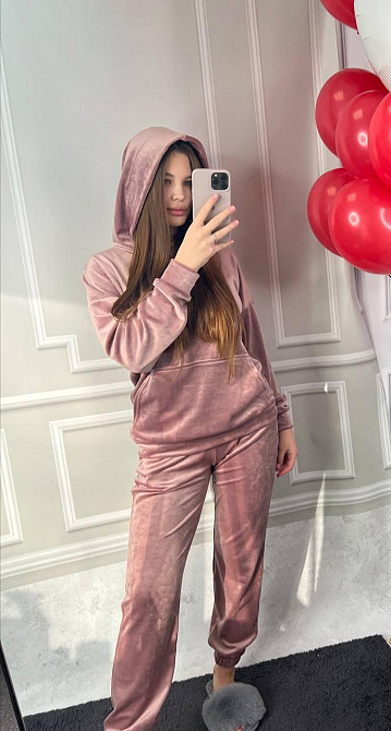 Женский велюровий костюм с капюшоном Пудровый XS Харьков - изображение 8