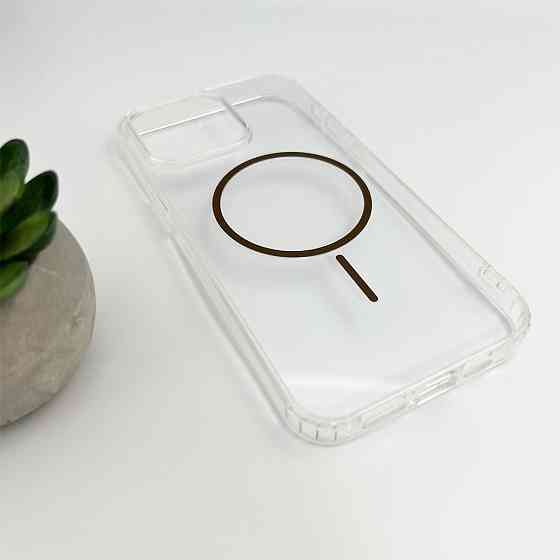 Чехол Cosmic для iPhone 14 Pro, золотой Киев