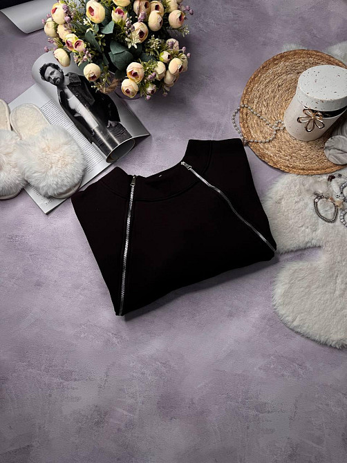 Жіночий стильний теплий об'ємний світшот турецька тринитка на флісі Одеса - фото 7